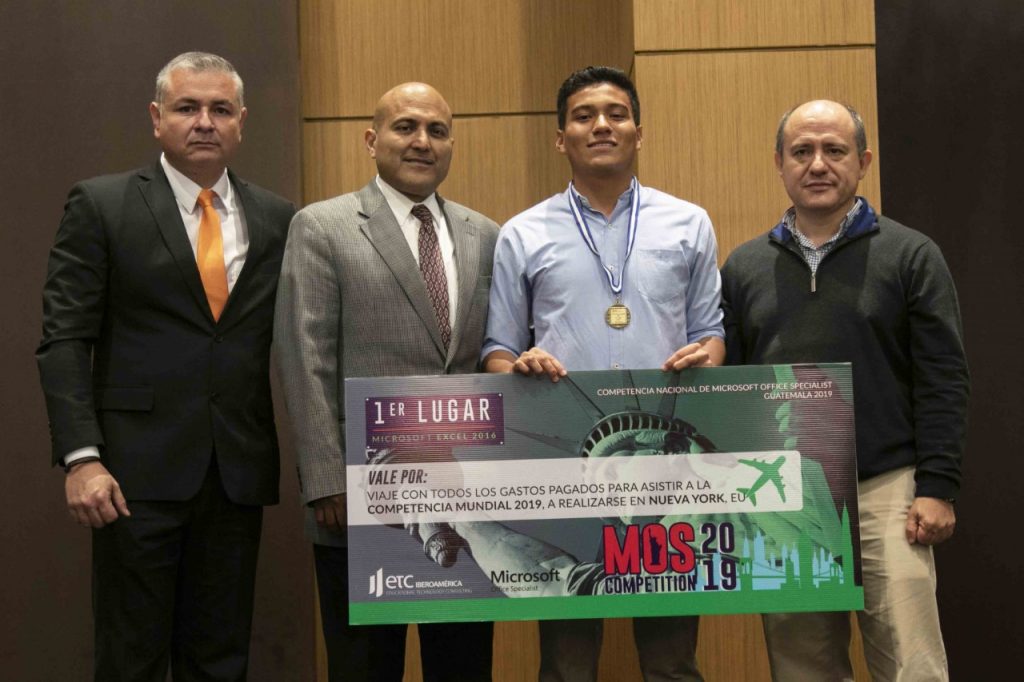 Estudiantes representarán a Guatemala en la Competencia Mundial de  Microsoft Office Specialist - Crónica