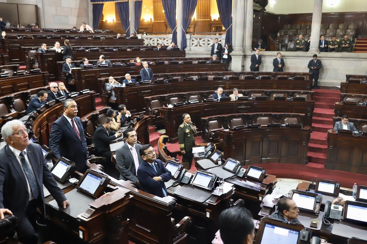 Congreso aprueba procedimiento para elegir magistrados de la CSJ y ...