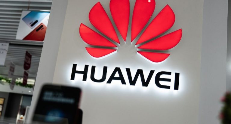 EE. UU. amplía sanciones contra el gigante chino Huawei