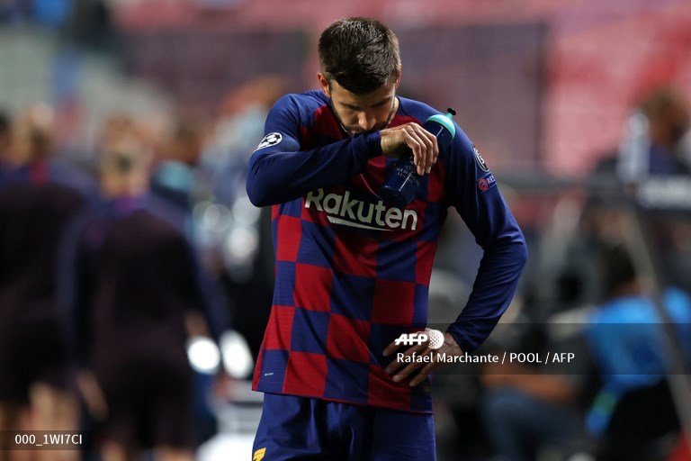 "Hemos tocado fondo", dice Piqué, que se ofrece a irse del Barcelona