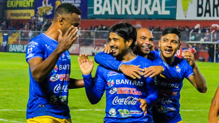 Comunicaciones y Cobán lideran torneo Apertura-2020 del fútbol de Guatemala