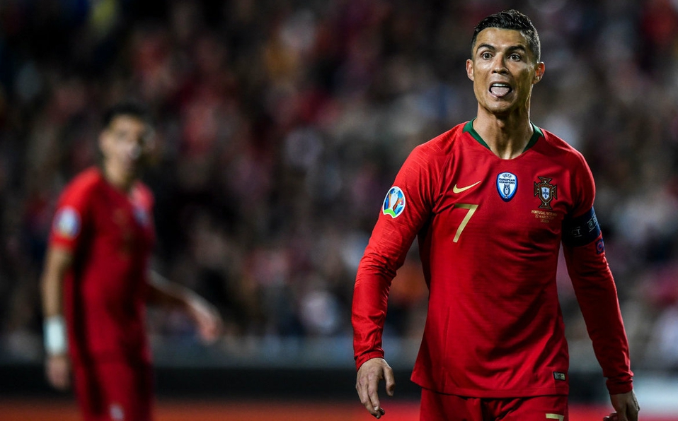 Portugal espera a Ronaldo y a su histórico gol 100