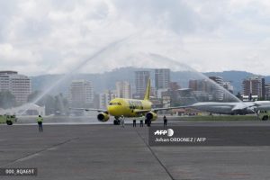Guatemala recibe sus primeros vuelos comerciales ante reapertura del Aeropuerto Internacional La Aurora