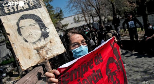 Protestas en Chile por conmemoración de golpe a Allende dejan 108 detenidos y 16 policías heridos
