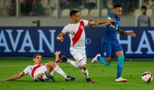 Perú mide fuerzas ante el poderoso Brasil de Neymar en clasificatorias