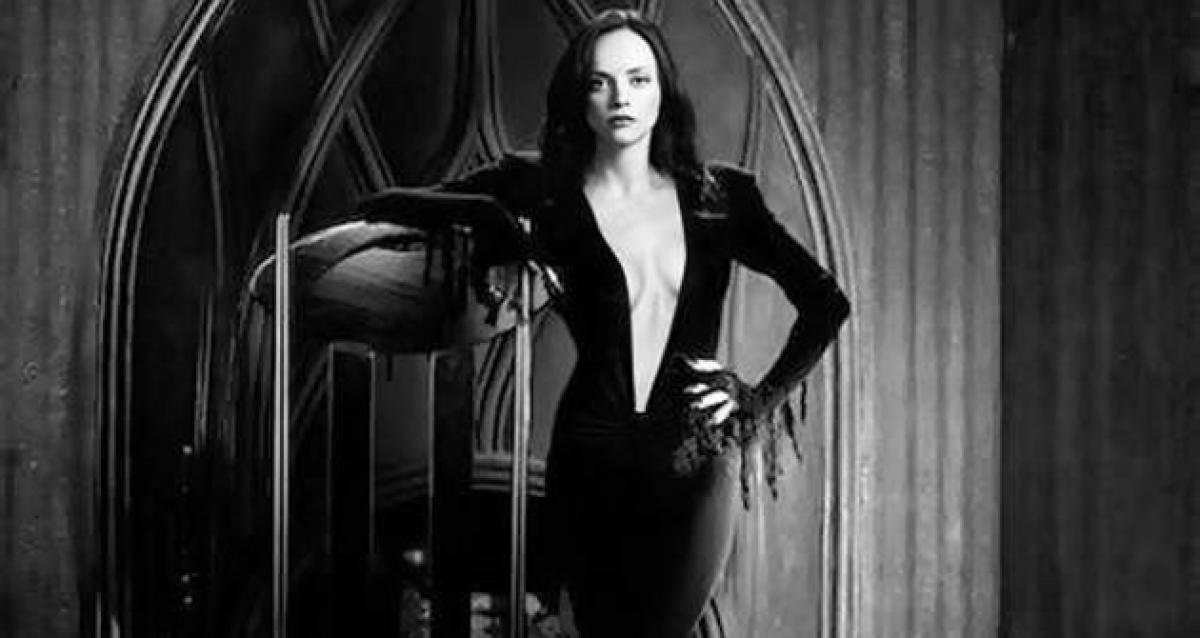 Tim Burton Quiere A Christina Ricci Como Morticia En La Familia Addams 
