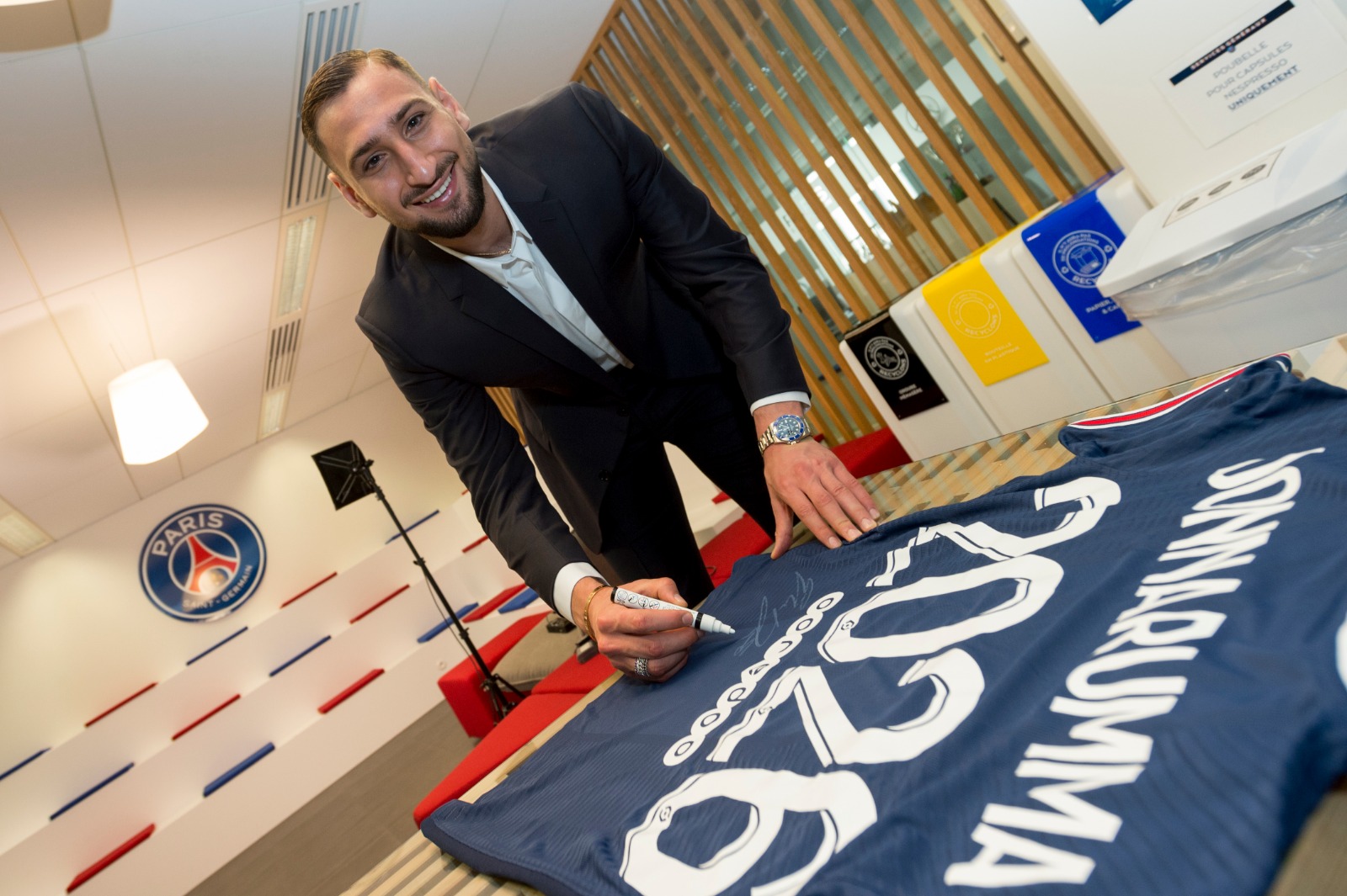 Donnarumma Firma Con El PSG Hasta 2026 Cr nica