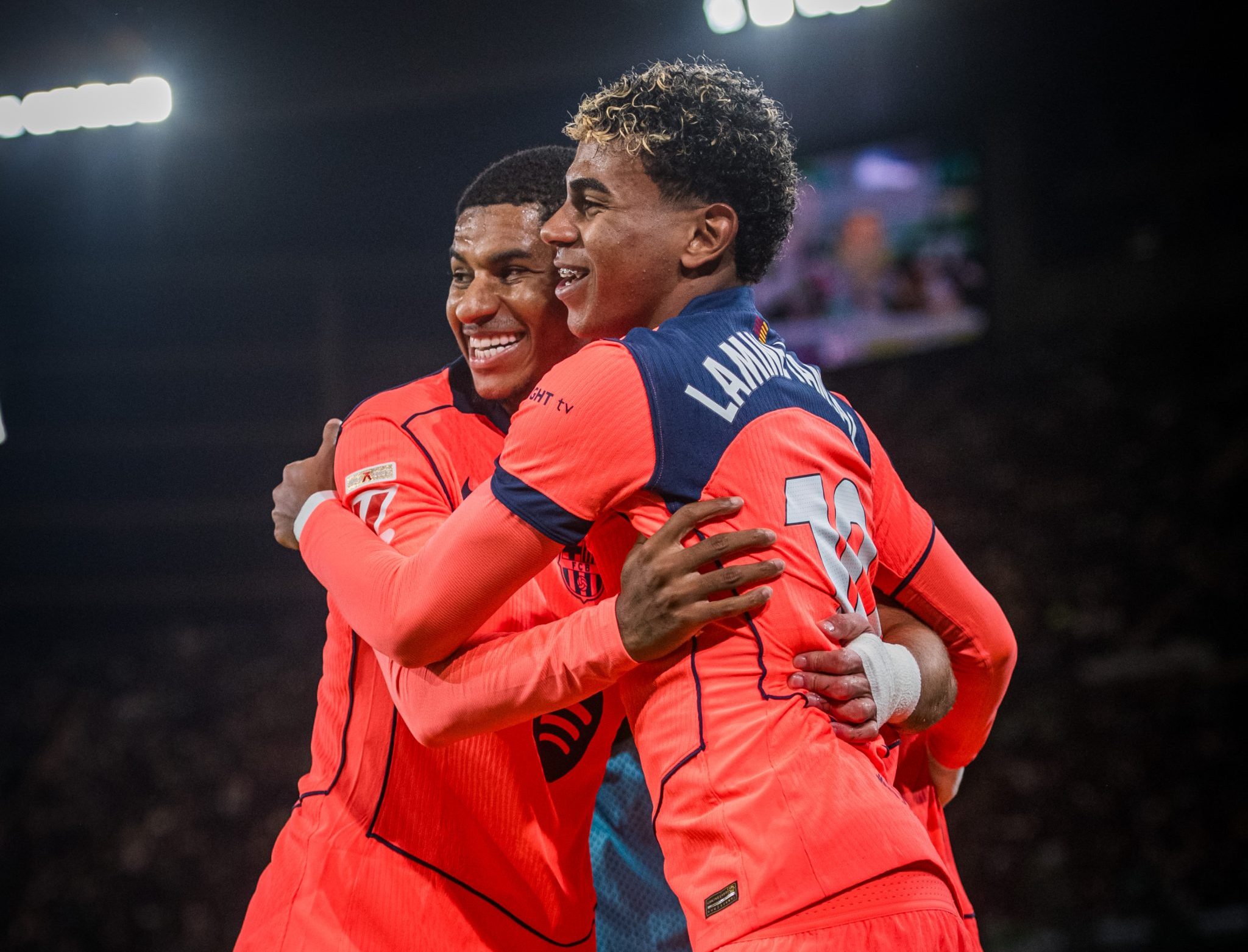 Barcelona impone su dominio y estira la ventaja en LaLiga